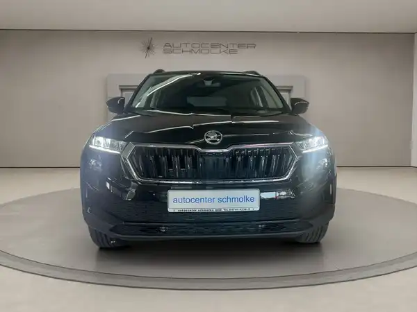 ŠKODA KAROQ (2/15)