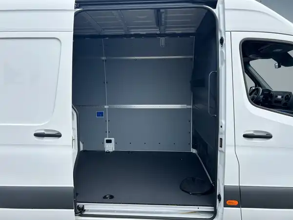 MERCEDES-BENZ SPRINTER (10/15)