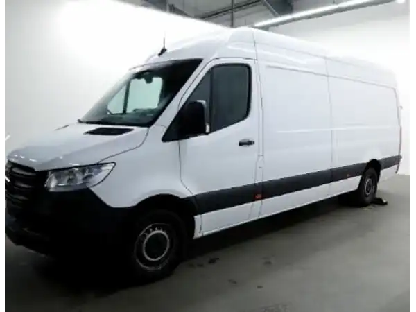 MERCEDES-BENZ SPRINTER (3/9)